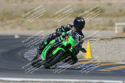 media/Apr-09-2023-SoCal Trackdays (Sun) [[333f347954]]/Turn 11 (10am)/